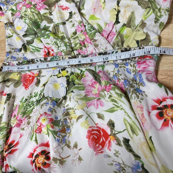 Mac Duggal NWT Floral Faux Wrap Flutter Sleeve A-line Gown Size 4 Jewel Belt - Picture 10 of 10